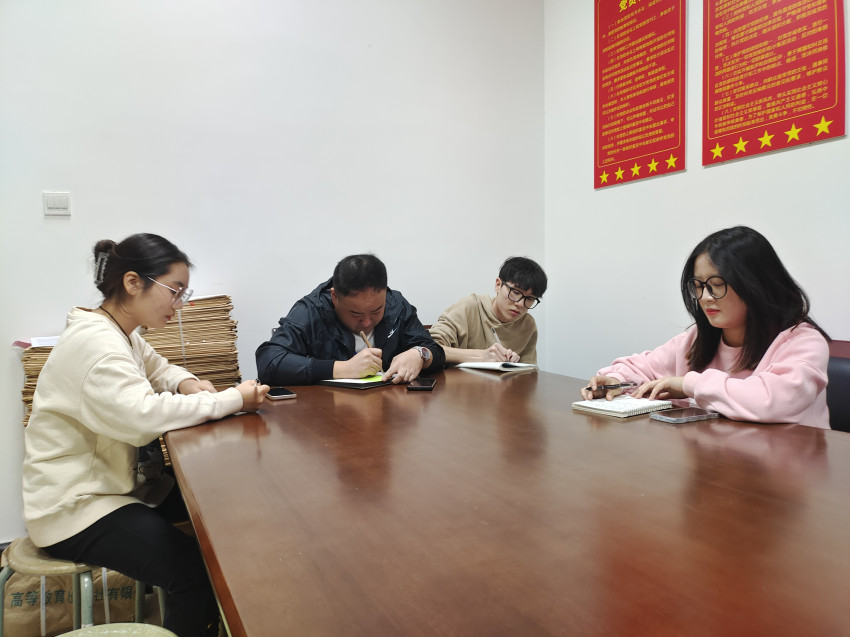 微信图片_20221019102219_副本.jpg