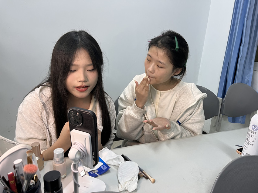 微信图片_20221019102231_副本.jpg