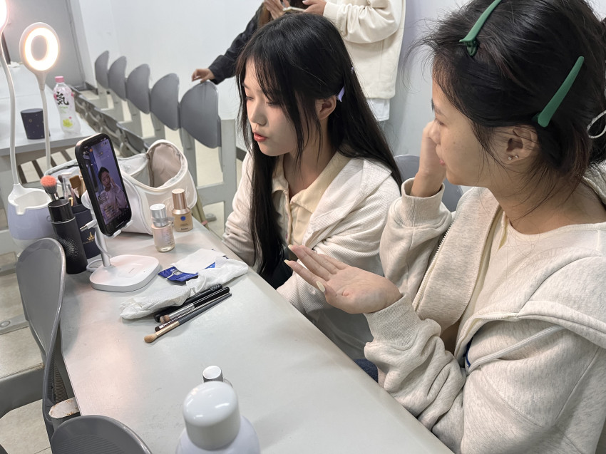 微信图片_20221019102234_副本.jpg