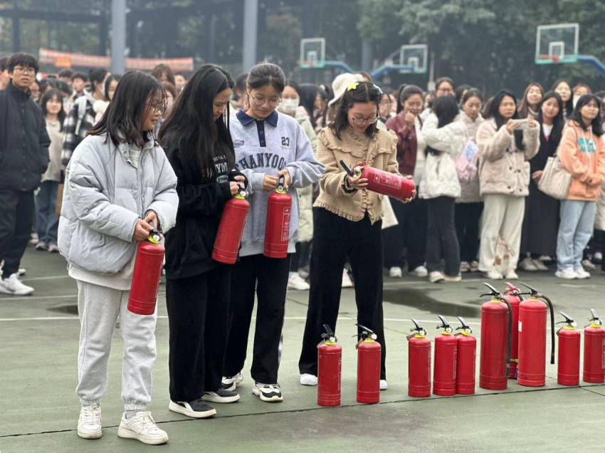 4_副本.jpg